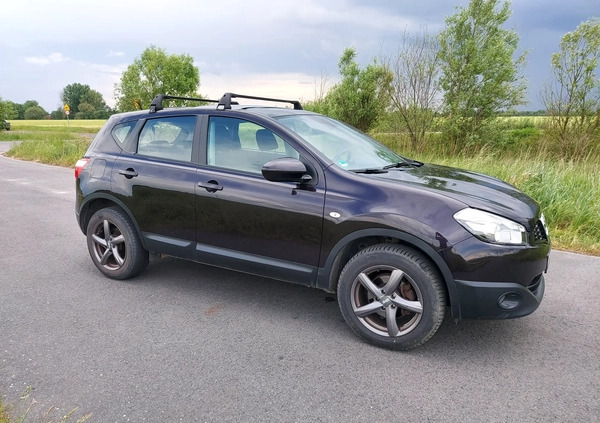 Nissan Qashqai cena 31000 przebieg: 205000, rok produkcji 2011 z Żuromin małe 121